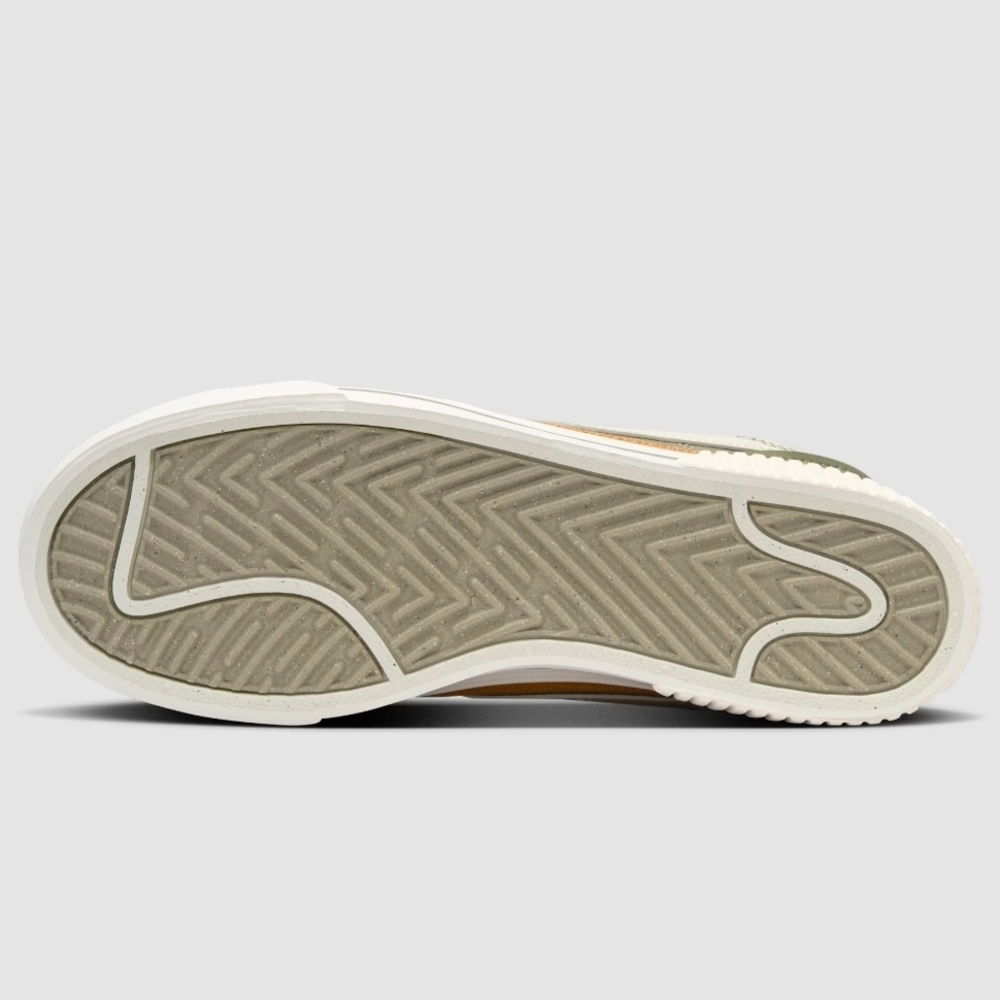 Nike Olive Green Sneakers with White Swoosh. Womens Sz 10 court Legacy Lift - Picture 7 of 7